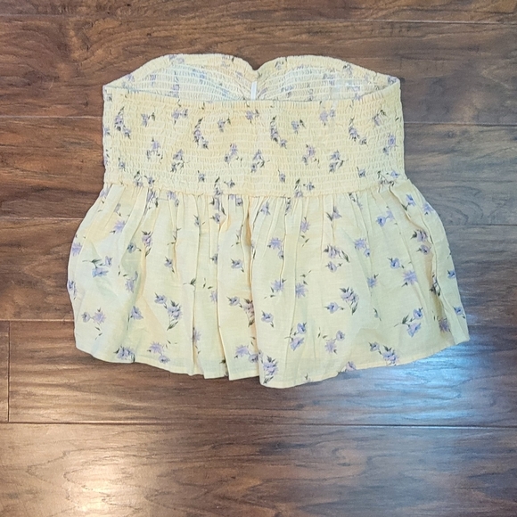 American Eagle Strapless Yellow Floral Cropped Boho NWT Never Worn Size Medium - Picture 4 of 8
